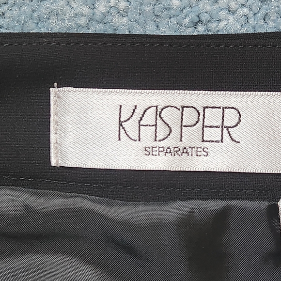 Kasper separates fitted flounce hem skirt Size 6 Color black - Picture 5 of 12